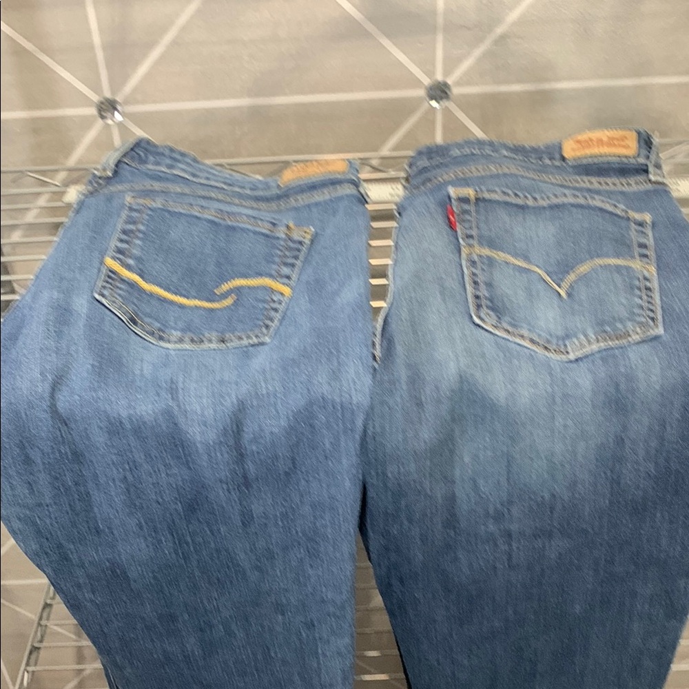 Levi's Blue Straight Leg Jeans with Classic Design